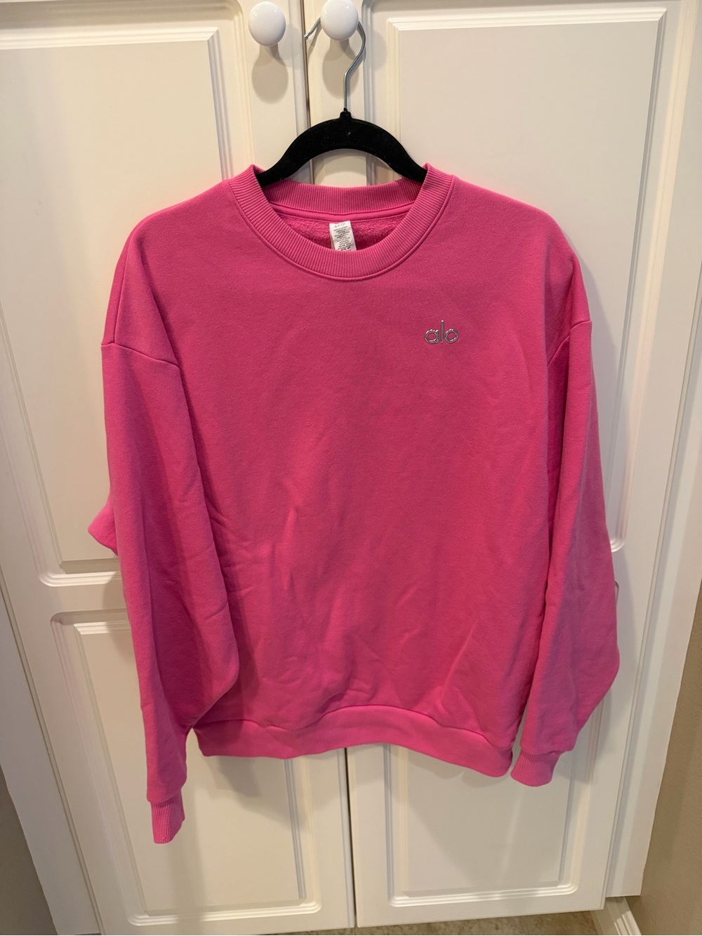 ALO Yoga Pink Crew Sweatshirt with Subtle Logo